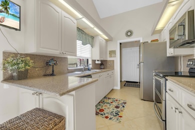 2855 Eagle Ln, West Palm Beach, FL 33409 - photo 3