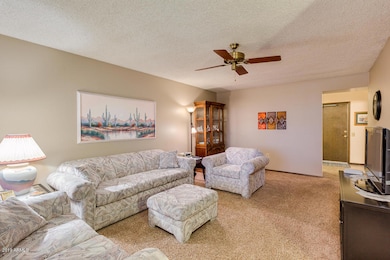 17210 N Pinion Ln, Sun City, AZ 85373 - photo 4