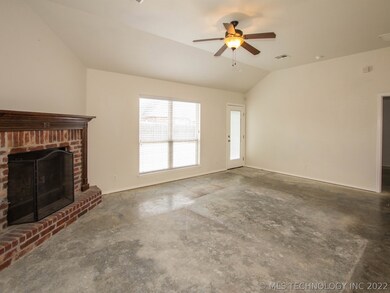 3275 S 201st East Ave, Broken Arrow, OK 74014 - photo 3