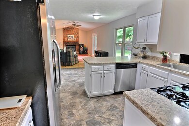 271 Falcon Ct, West Lafayette, IN 47906 - photo 6