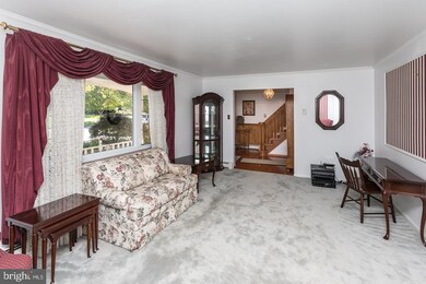 2595 General Forst Dr, Colmar, PA 18915 - photo 7