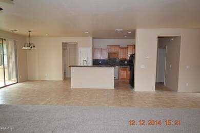 SPACIOUS KITCHEN