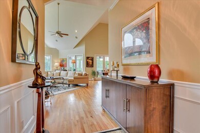 3 Foyer view