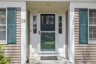 005-photo-front-entrance-9213877