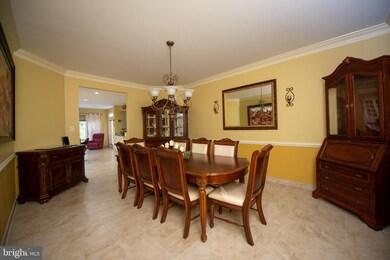 17016 Gatlin Ct, Woodbridge, VA 22191 - photo 7