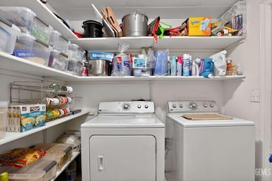 5304 Silver Creek Rd, Bakersfield, CA 93313 - photo 4