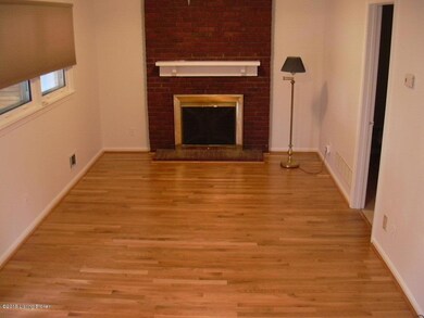 9204 Waltlee Rd, Louisville, KY 40291 - photo 5