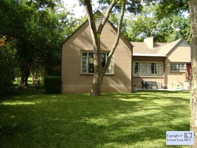 915 W San Antonio St, San Marcos, TX 78666 - photo 7