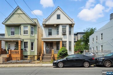 181 Tonnele Ave, Jersey City, NJ 07306 - photo 4