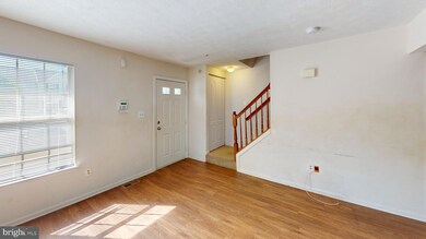 802 Nalley Rd, Hyattsville, MD 20785 - photo 3