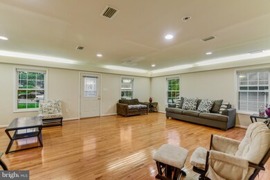 305 Adam Rd, Frederick, MD 21701 - photo 5