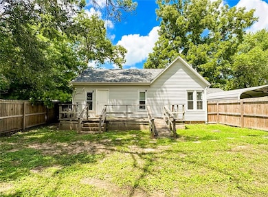 205 W 5th St, Pineville, MO 64856 - photo 3