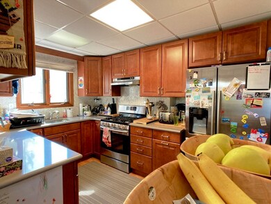 124 Carlisle St unit 1, Newton Center, MA 02459 - photo 7