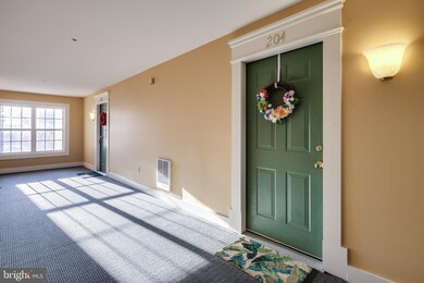 9100 Gracious End Ct unit 204, Columbia, MD 21046 - photo 2