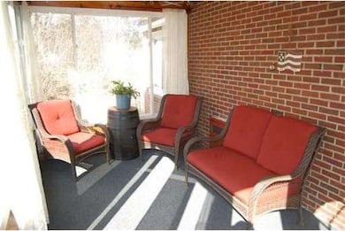 75 Homestead Ave, Holyoke, MA 01040 - photo 3