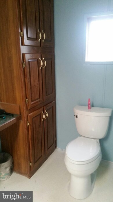 206 Dusty Ln, Hamburg, PA 19526 - photo 5