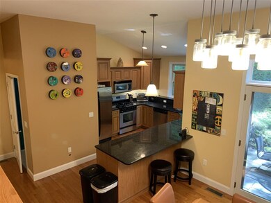 138 Granite Way unit 11B, Hartford, VT 05001 - photo 5