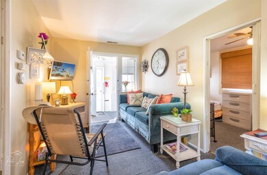 321 W Cresse Ave, Wildwood, NJ 08260 - photo 4