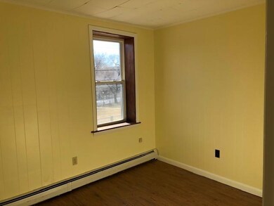 19 Central Square unit E, Troy, NH 03465 - photo 5