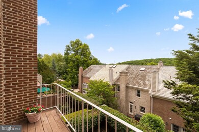 8016 Quarry Ridge Way, Bethesda, MD 20817 - photo 5