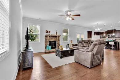 6651 Rivergreen Rd, Flowery Branch, GA 30542 - photo 7