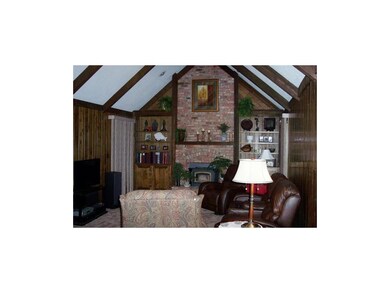 Large Great Room with Vaulted Ceiling.  Beautiful 