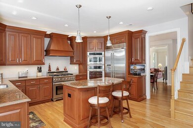 6683 Avignon Blvd, Falls Church, VA 22043 - photo 7