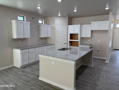 528 Marble Hills, El Paso, TX 79928 - photo 5