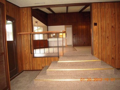 Steps to Family room