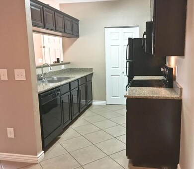 kitchen (1 of 1)