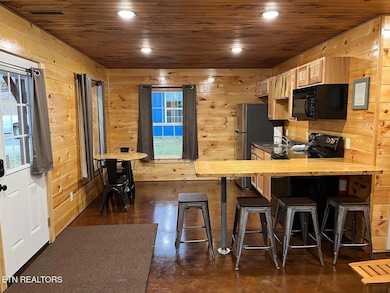 5ca02e65-b8ee-4312-b820-50f186004dd6 (1)