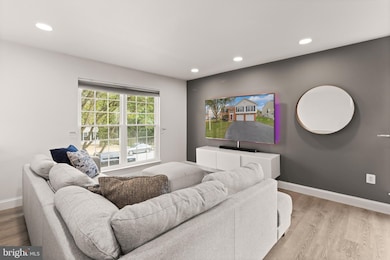 9305 Shannon St, Manassas Park, VA 20111 - photo 3