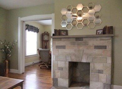 Decorative fireplace