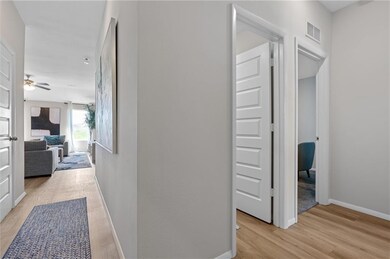 2266 Rock Creek Dr, Tonganoxie, KS 66086 - photo 3