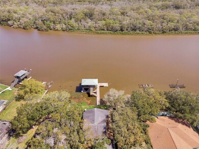 6127 Lazy Ln, Brazoria, TX 77422 - photo 4