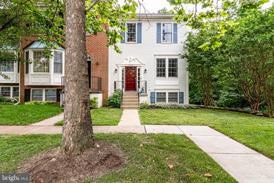 3750 Farmland Dr, Fairfax, VA 22033 - photo 2