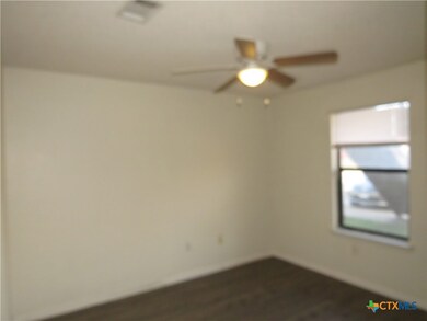 142 Wolf Rd unit A, Copperas Cove, TX 76522 - photo 7