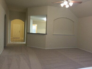 1216 Quarterhorse Dr, Alvin, TX 77511 - photo 3