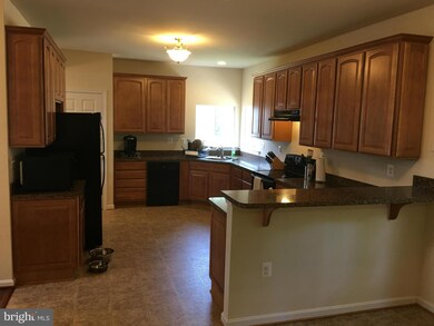 20895 Governors Mill Ct, Great Mills, MD 20634 - photo 5