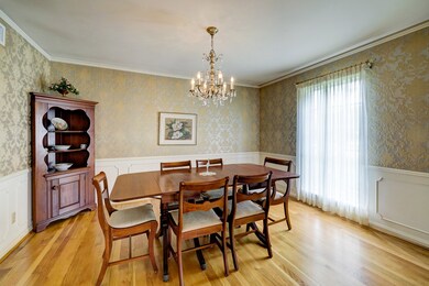 12227 Broken Bough Dr, Houston, TX 77024 - photo 6