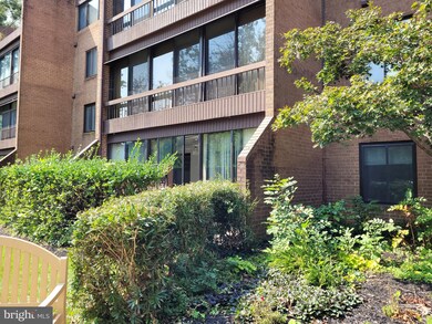 Heather Ridge unit 100, Baltimore, MD 21209 - photo 2