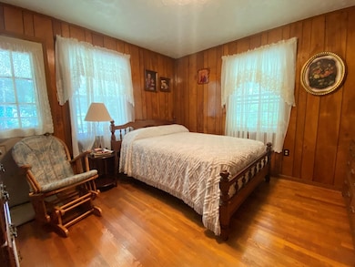 33 Tulip Dr, Chapmanville, WV 25508 - photo 6