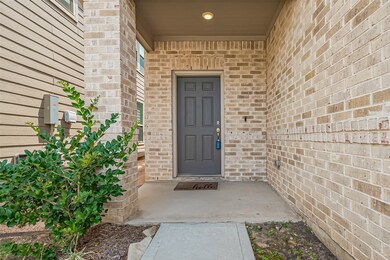 5124 Emma Forest St, Houston, TX 77018 - photo 5