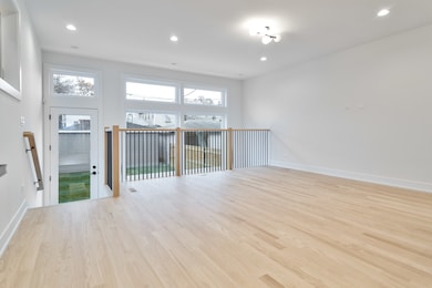 4246 N Kimball Ave, Chicago, IL 60618 - photo 5