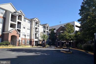 Bryson At Woodland Park unit 101, Herndon, VA 20171 - photo 2