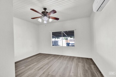 606 Buchanan St, Taft, CA 93268 - photo 5