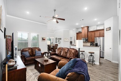 2313 Hedgerose Ln, Bay City, TX 77414 - photo 6