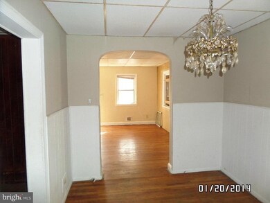 3028 Grantley Ave, Baltimore, MD 21215 - photo 7