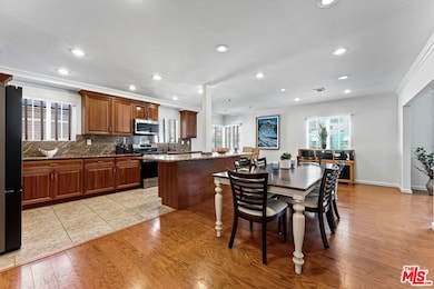 3627 Olympiad Dr, Los Angeles, CA 90043 - photo 6