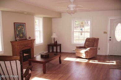 131 Kemodobi Cir, Dingmans Ferry, PA 18328 - photo 3